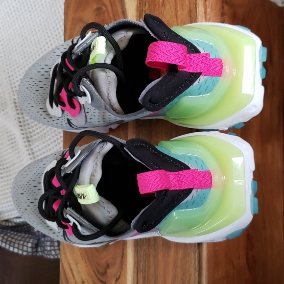 Nike Shoes - Nike D/MS/X C17523-009 women's sz. 7 NWOT